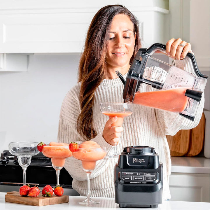 LICUADORA NINJA 4 VEL VASO PLASTICO NEGRA