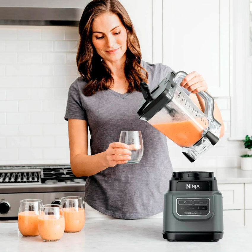 NINJA LICUADORA 2.1L 1000W 4 VELOCIDADES VASO PLASTICO GRIS
