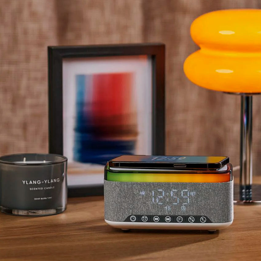 CHARGEWORX RELOJ DESPERTADOR DIGITAL CON CARGADOR WIRELESS Y ALTAVOZ BLUETOOTH