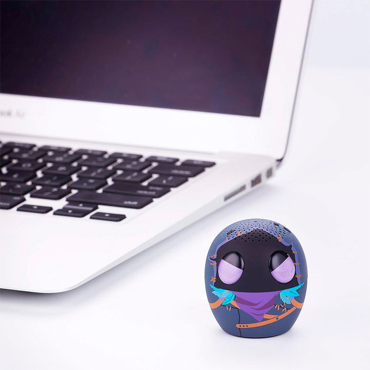 Bitty Boomers Fortnite Raven Portátil Bocina Bluetooth Portátil Coleccionable