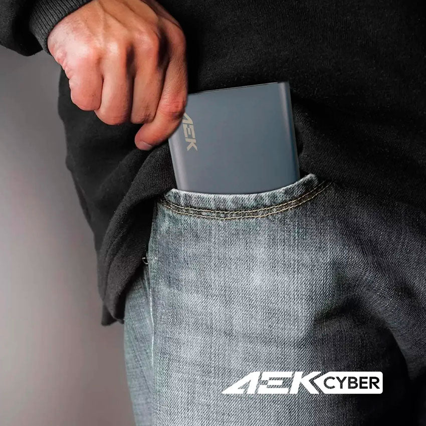 Aek Cyber Bateria de Respaldo 10000mah 22.5w