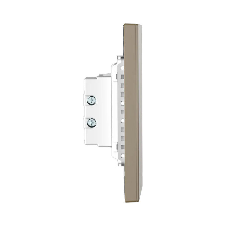 Interruptor con 1 Apagador 4 Vias Dorado Goneo