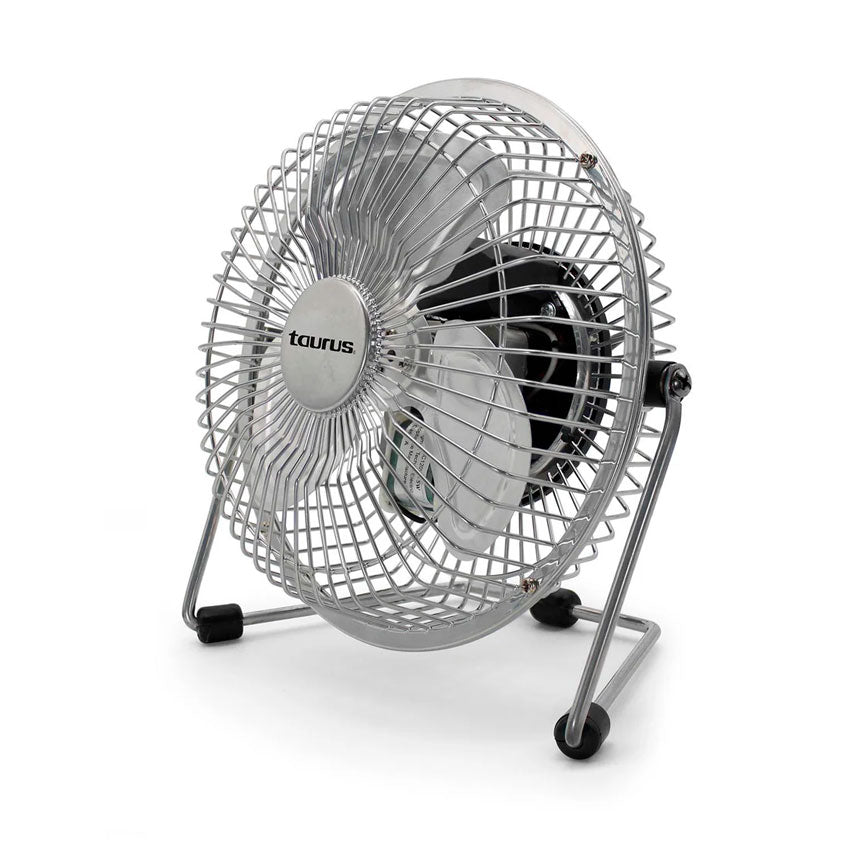 Ventilador de Escritorio 6 Pulg Metalico Taurus