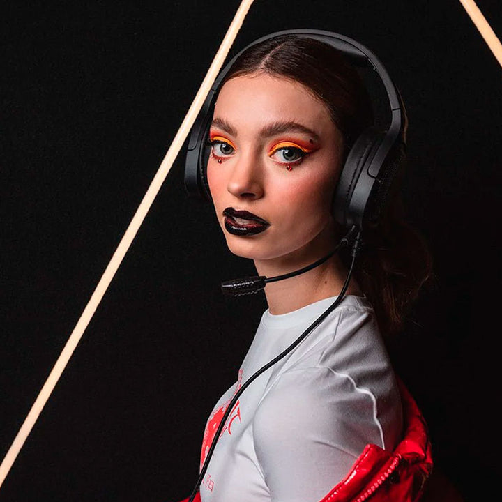 STF AUDIFONOS GAMER BEAST MUSPELL EXTREME SONIDO 7.1 DIGITAL MICRÓFONO LUCES LED