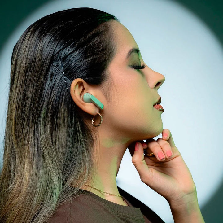 Stf Audifonos True Wireless Hyro Enc Olivo con 4 Micrófonos y 35 Horas de Batería