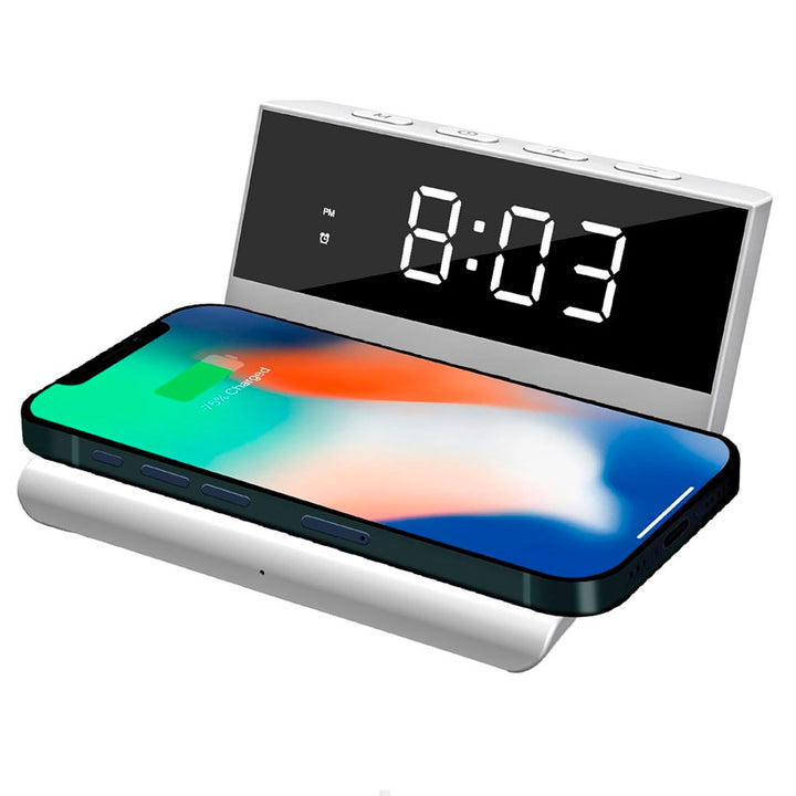 BROOKSTONE RELOJ DESPERTADOR DIGITAL C/CARGADOR BLANCO