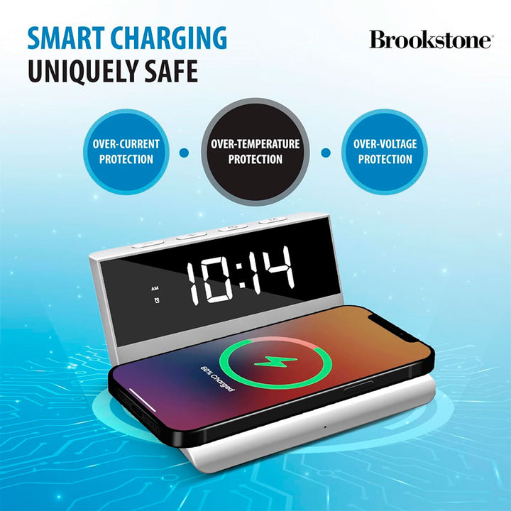 BROOKSTONE RELOJ DESPERTADOR DIGITAL C/CARGADOR BLANCO