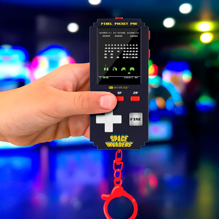DREAMGEAR CONSOLA PORTÁTIL SPACE INVADERS PIXEL POCKET PRO CON PANTALLA DE 5.1 CM