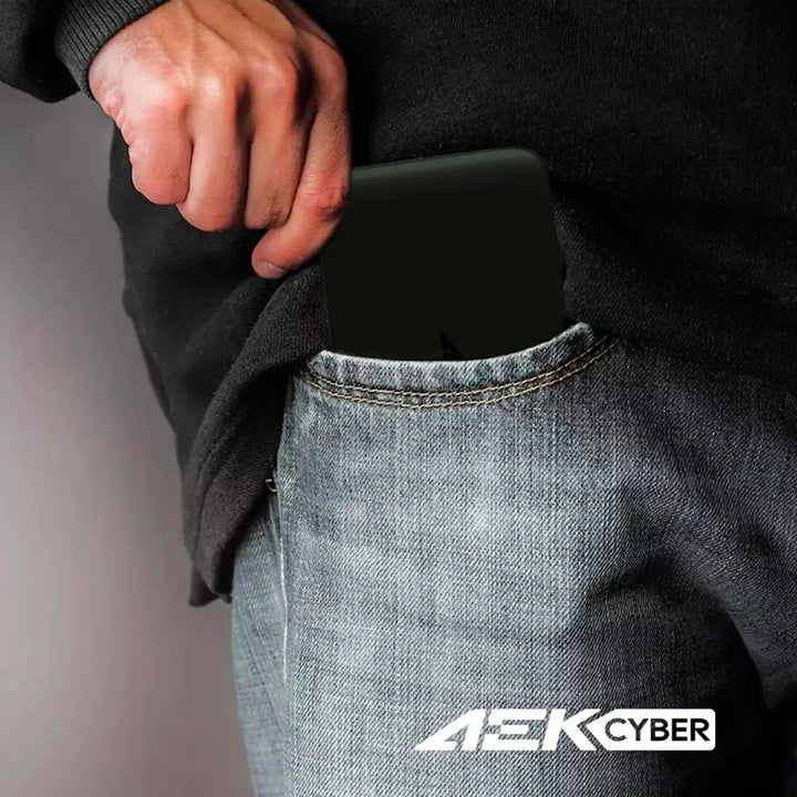 Aek Cyber Bateria de Respaldo 10000mah 10.5w